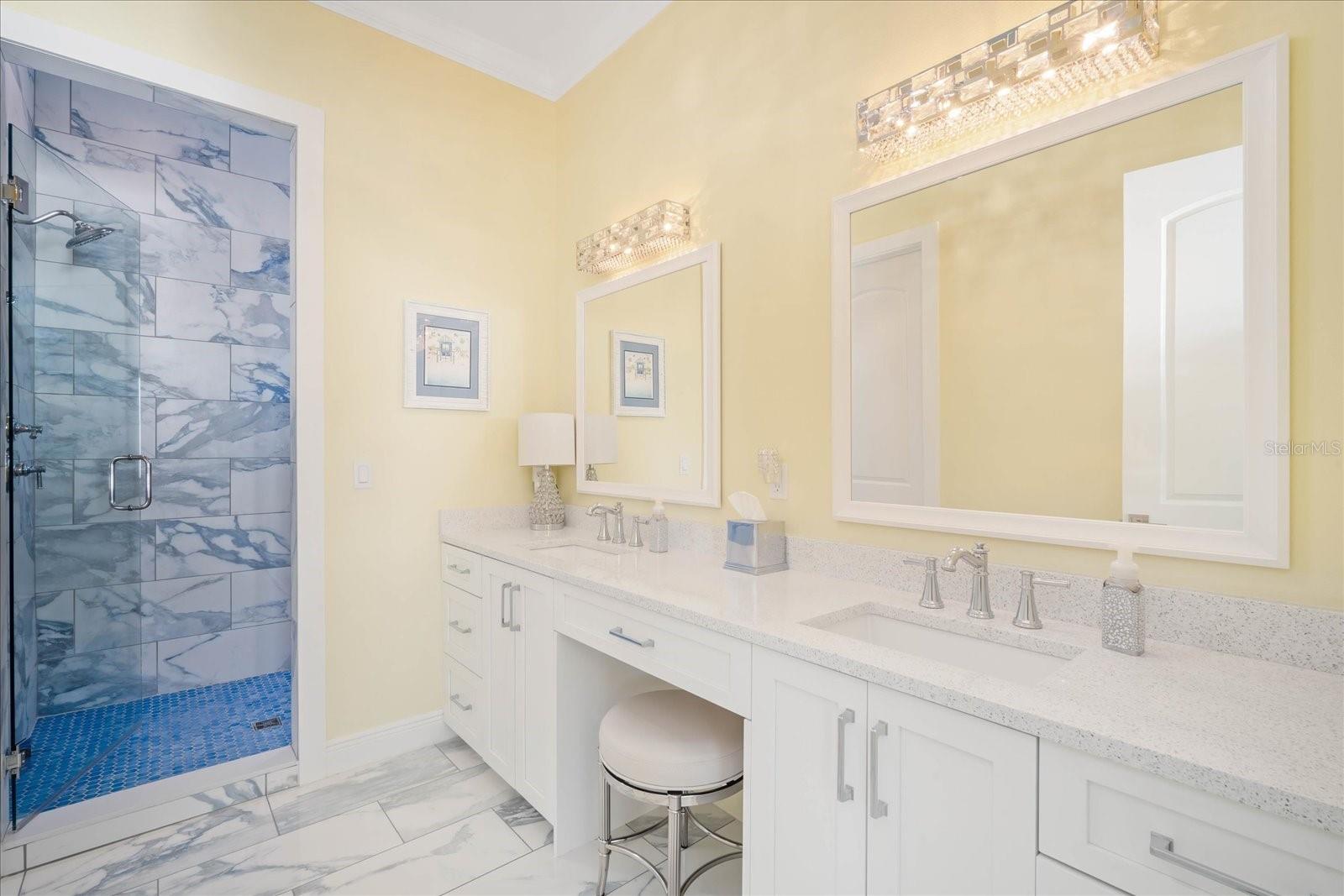 SUNSET HARBOR - Residential