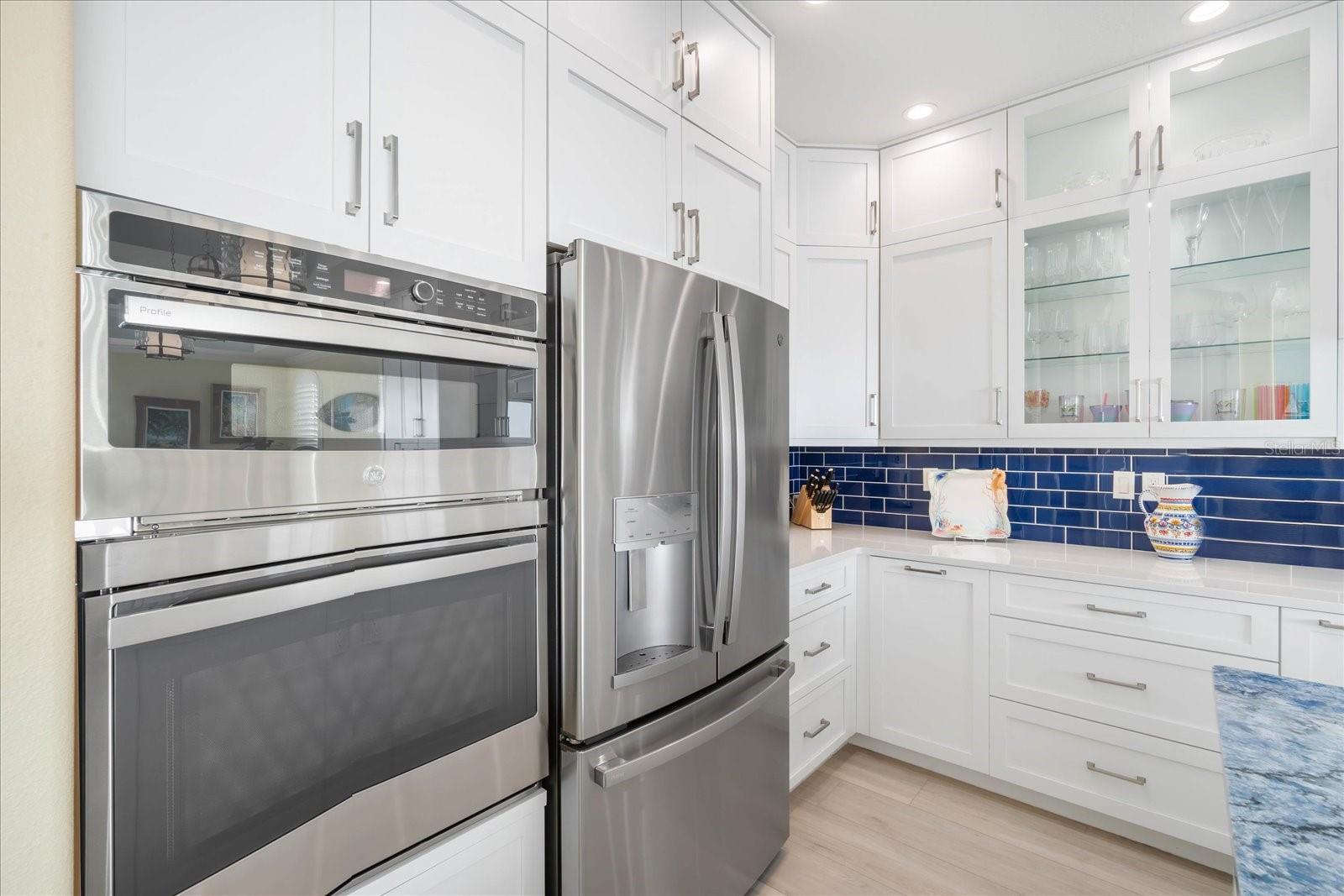 SUNSET HARBOR - Residential