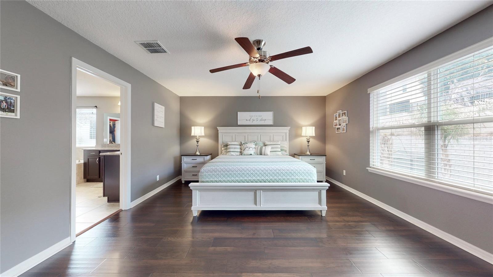 HARVEST LANDING - Residential