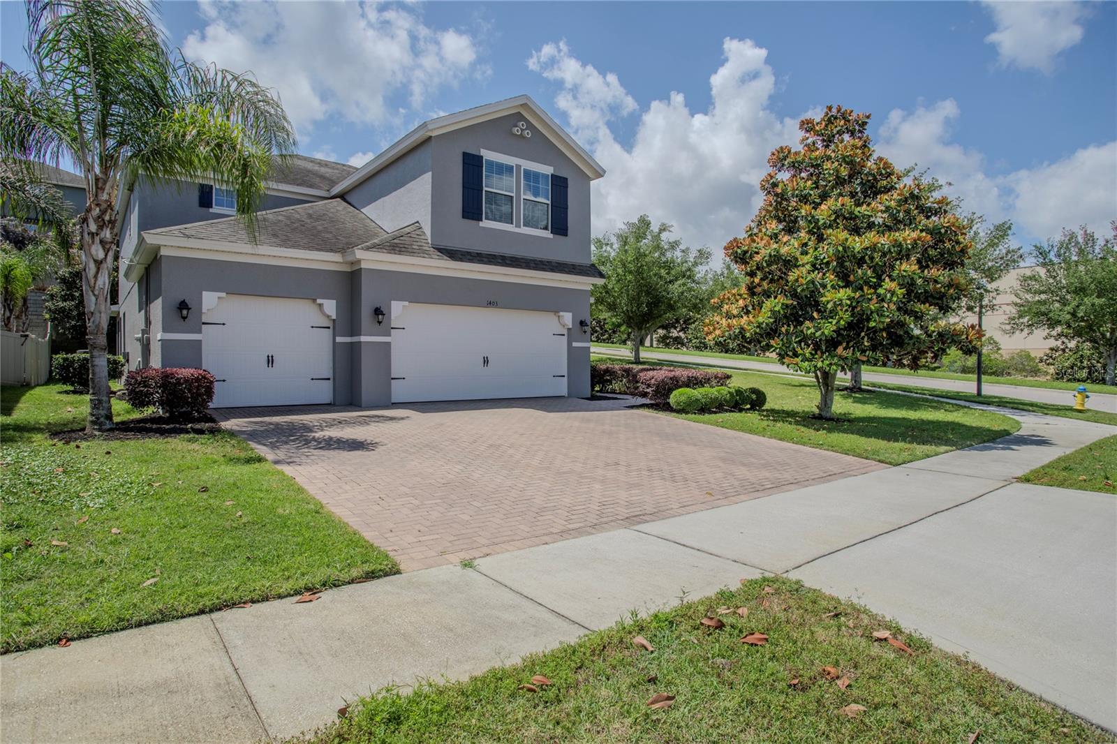 HARVEST LANDING - Residential