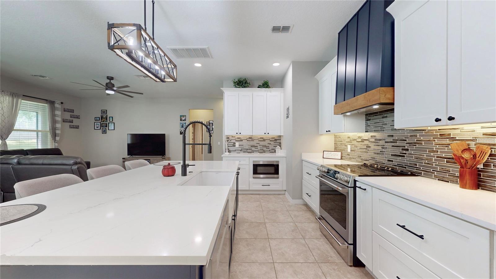 HARVEST LANDING - Residential