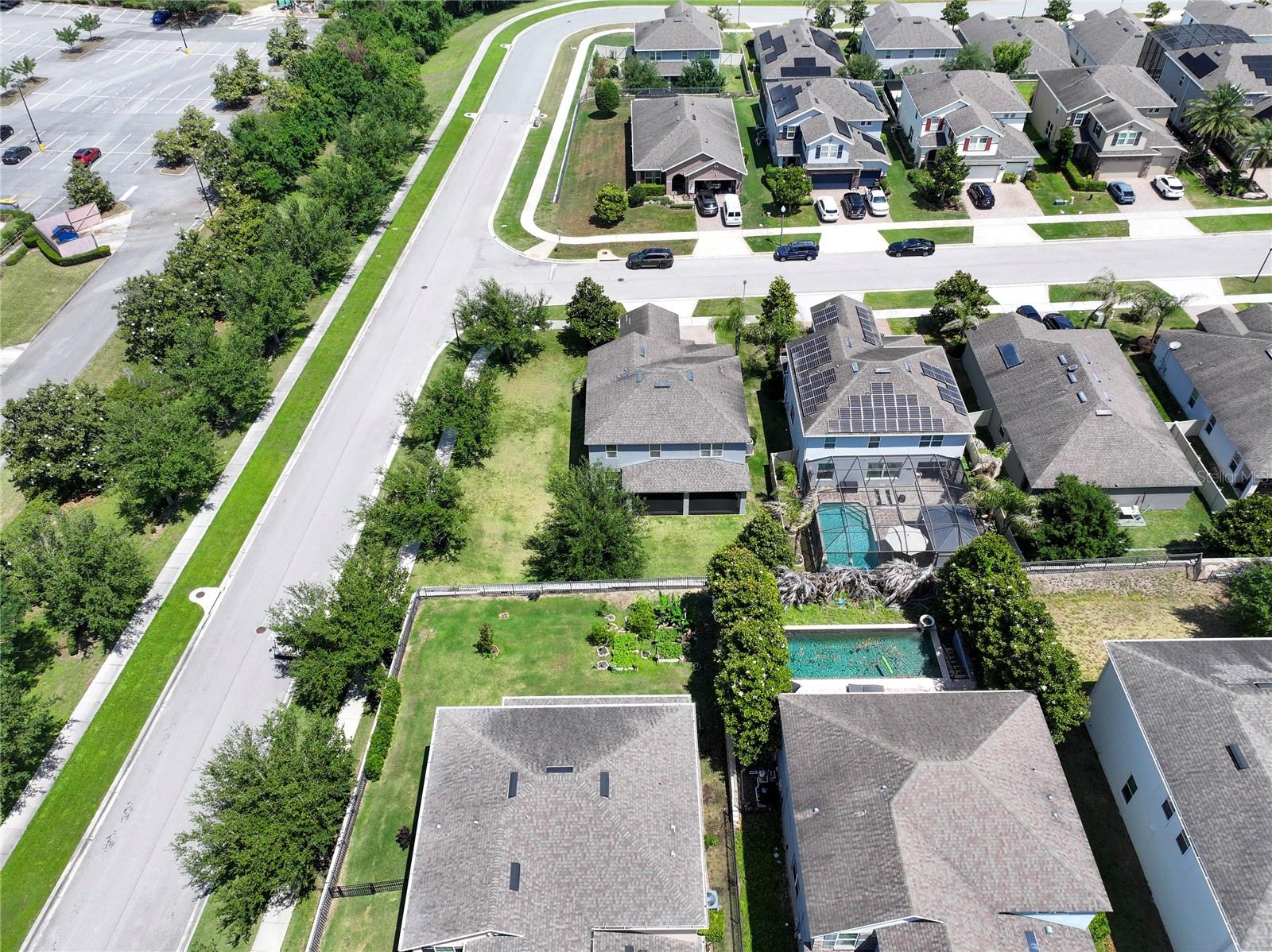 HARVEST LANDING - Residential