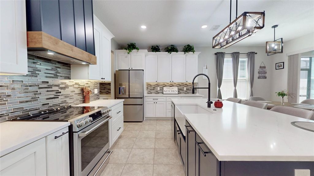 Photo of 1403 Cabot Drive, Clermont, FL 34711 (MLS # G5111669)
