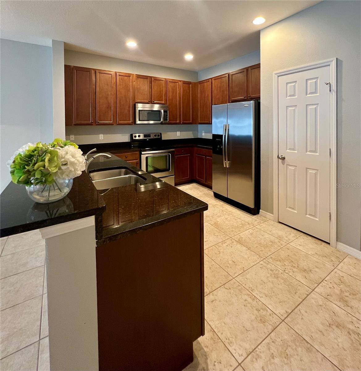 5221 BANNISTER PARK LANE