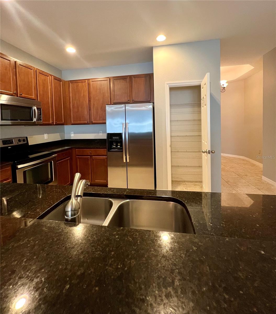 5221 BANNISTER PARK LANE