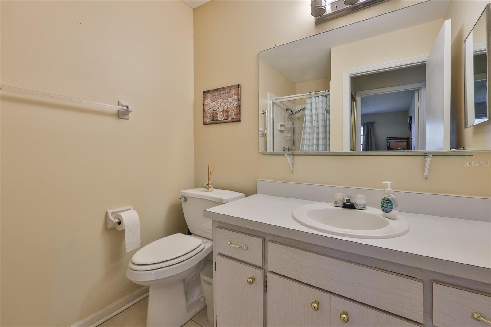 CAMBRIDGE M CONDO REV - Residential Lease