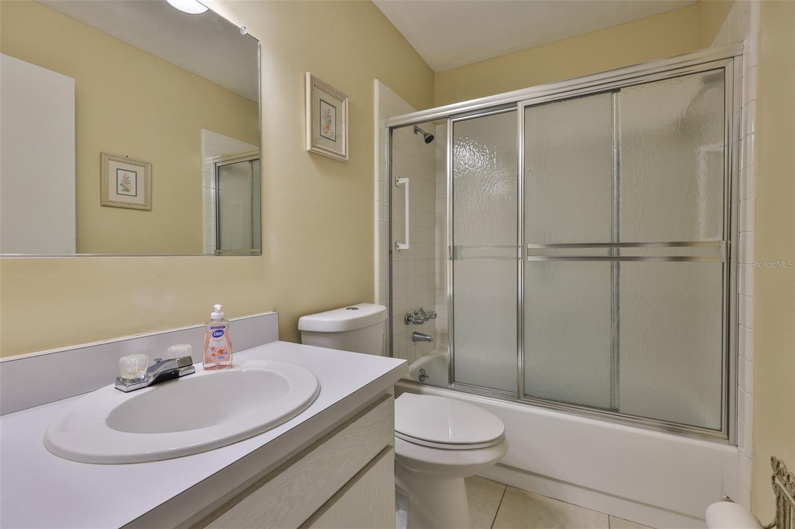 CAMBRIDGE M CONDO REV - Residential Lease