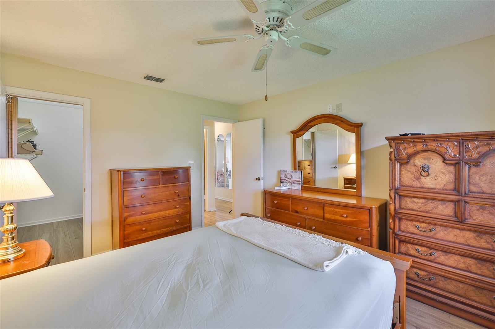 CAMBRIDGE M CONDO REV - Residential Lease