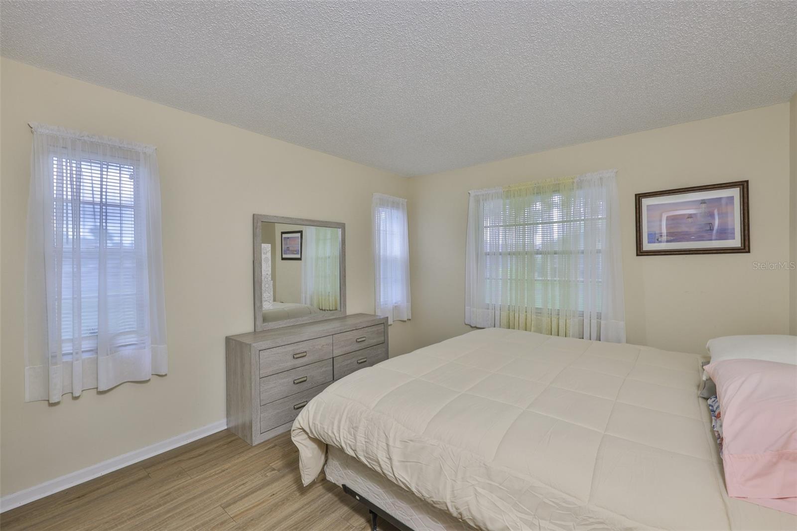 CAMBRIDGE M CONDO REV - Residential Lease