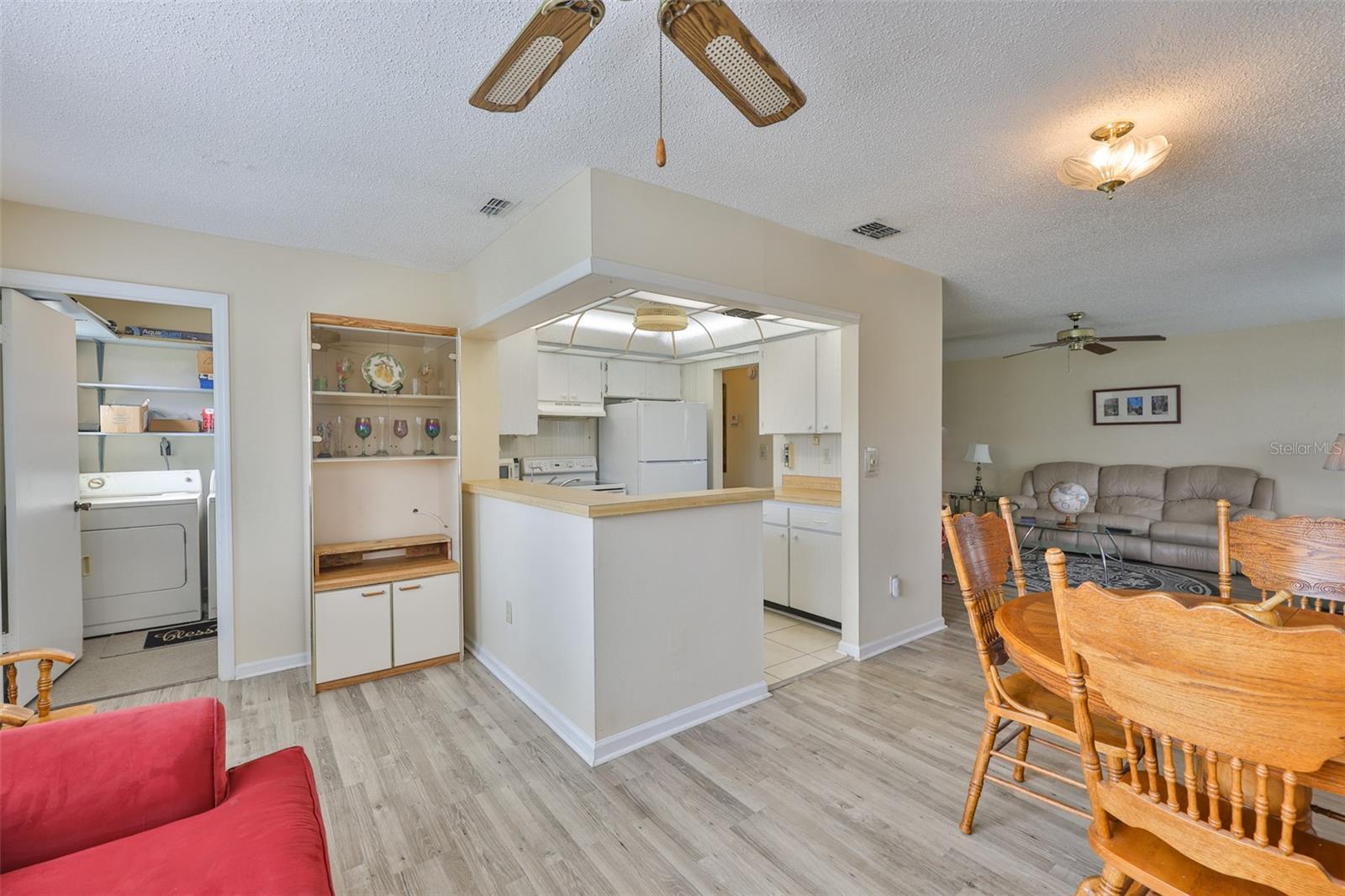 CAMBRIDGE M CONDO REV - Residential Lease