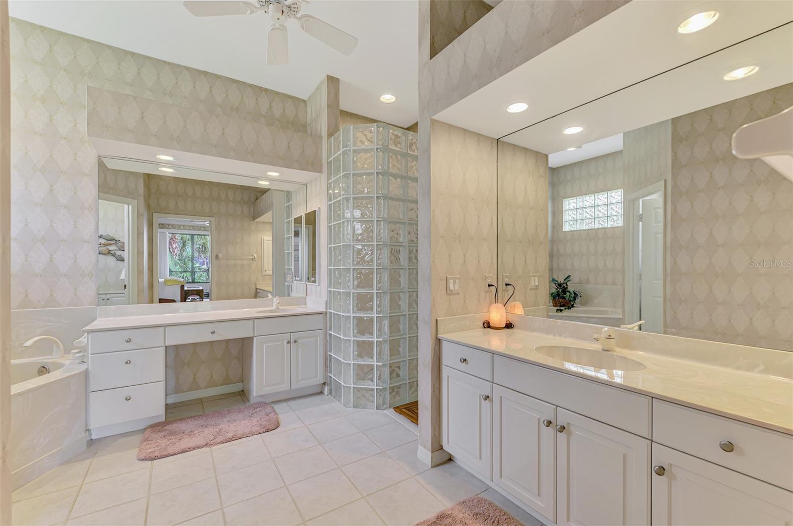 BOCA ROYALE - Residential