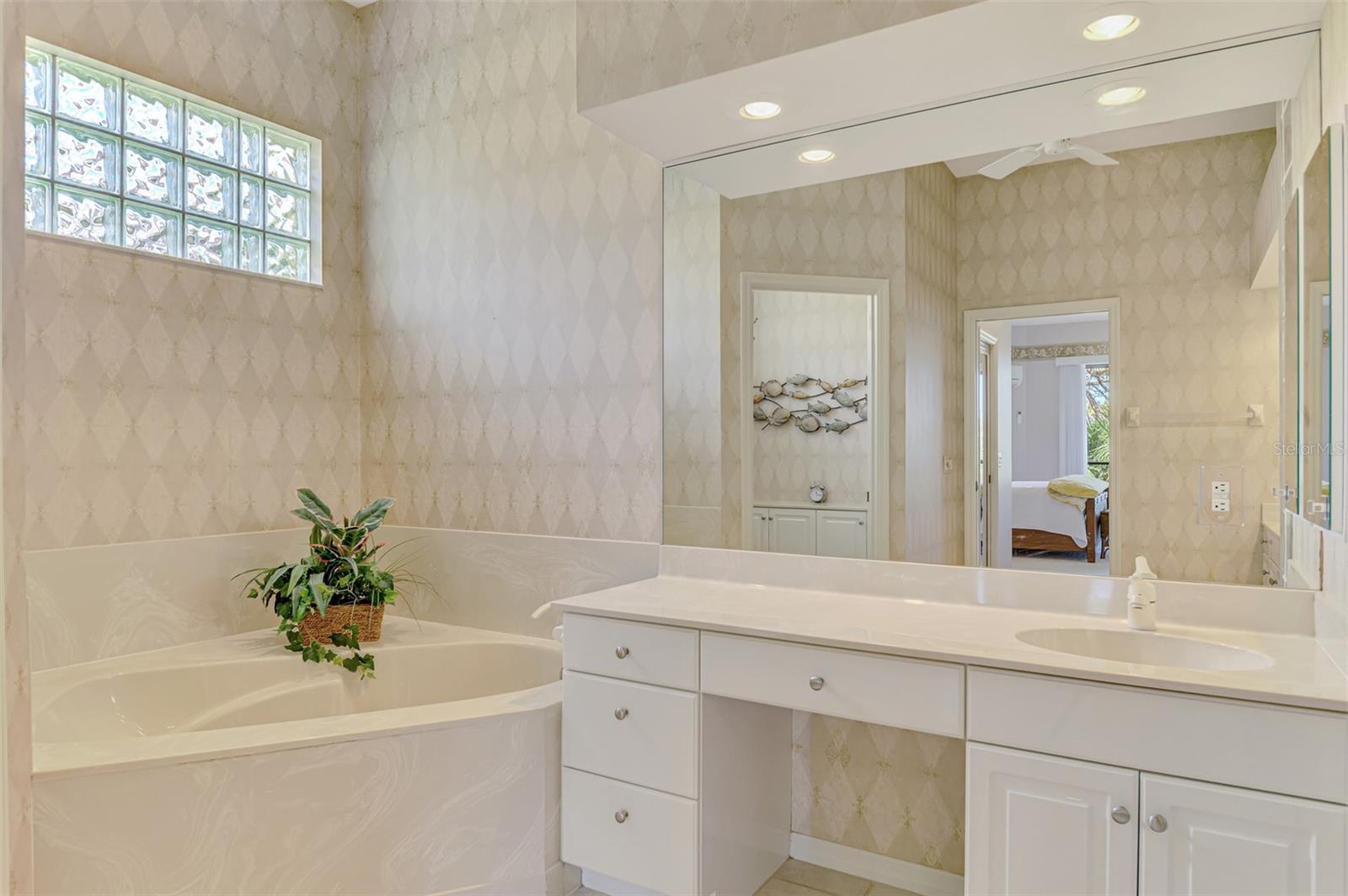 BOCA ROYALE - Residential