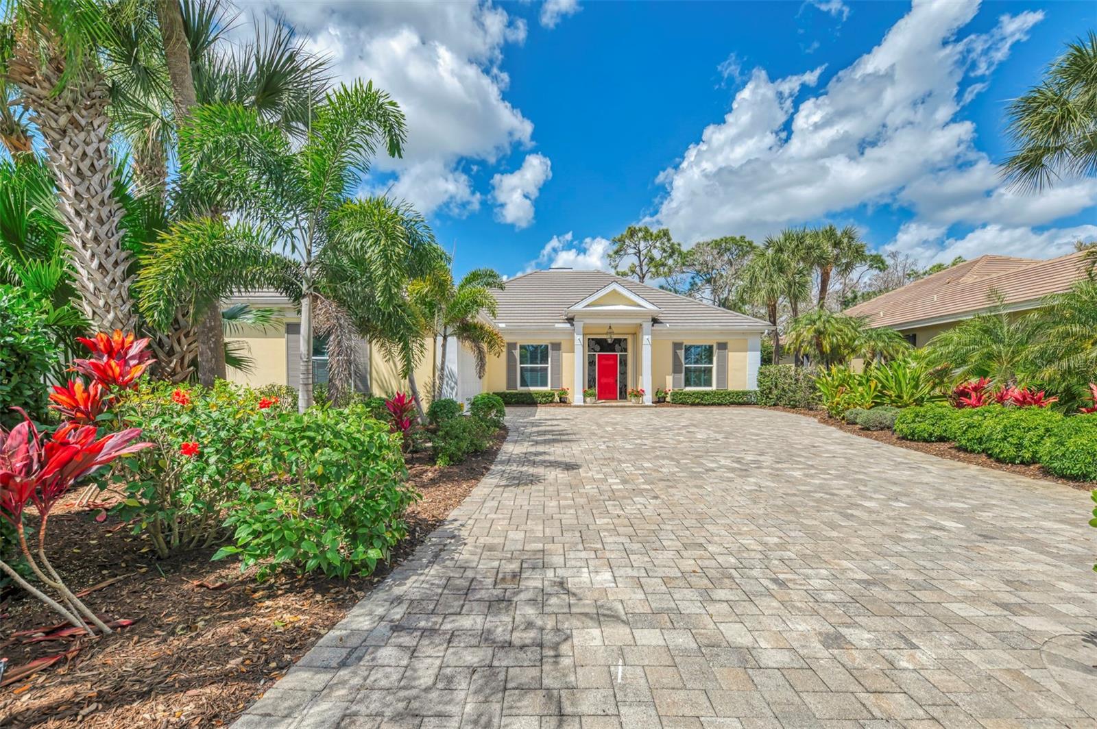 9 SAINT JOHN BOULEVARD