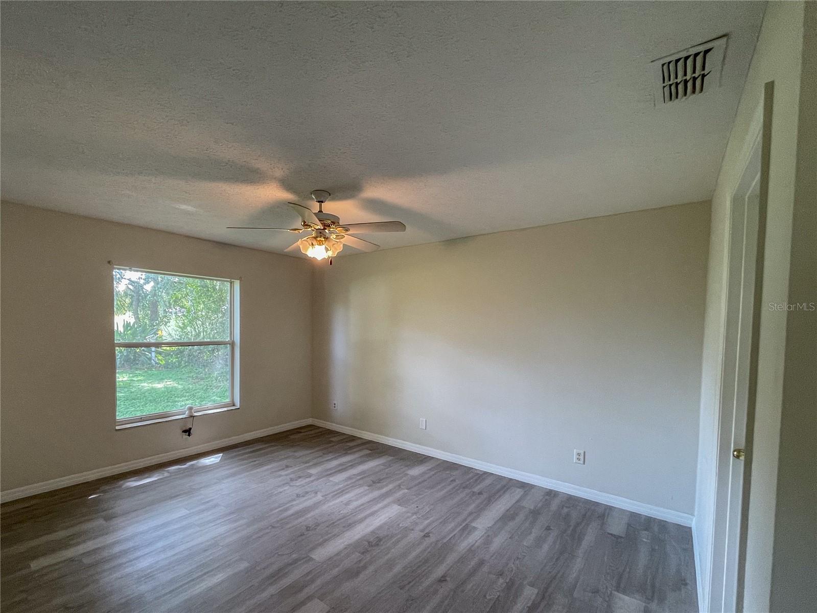 INVERNESS HIGHLANDS SOUTH - Residential