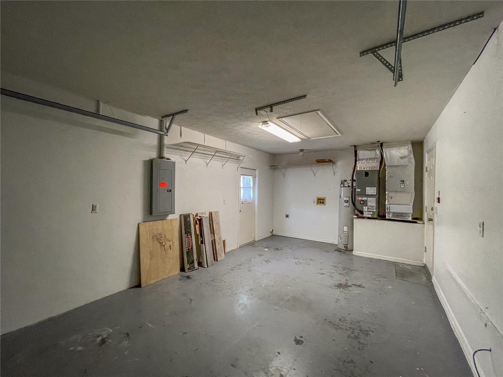 INVERNESS HIGHLANDS SOUTH - Residential