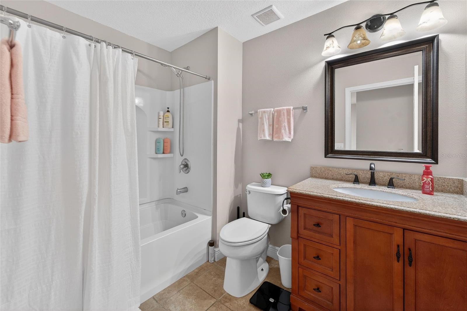 HARBOUR ISLES PH 1 - Residential