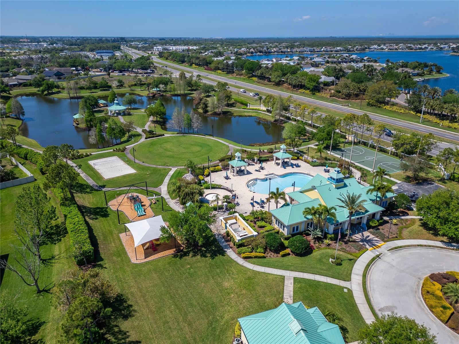 HARBOUR ISLES PH 1 - Residential