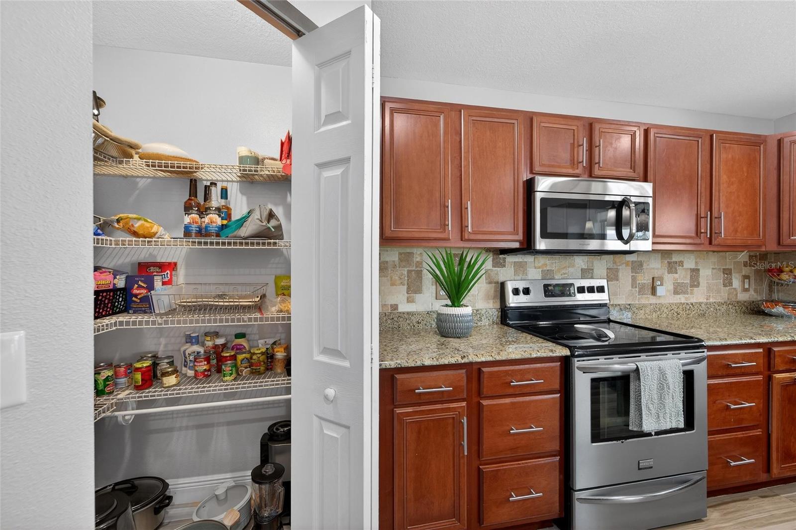 HARBOUR ISLES PH 1 - Residential