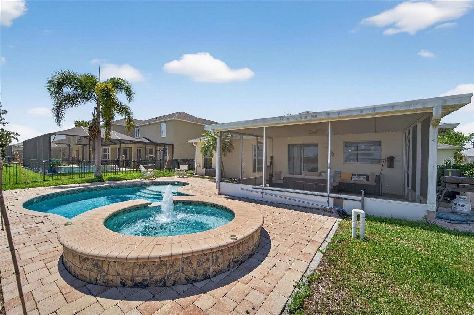 HARBOUR ISLES PH 1 - Residential