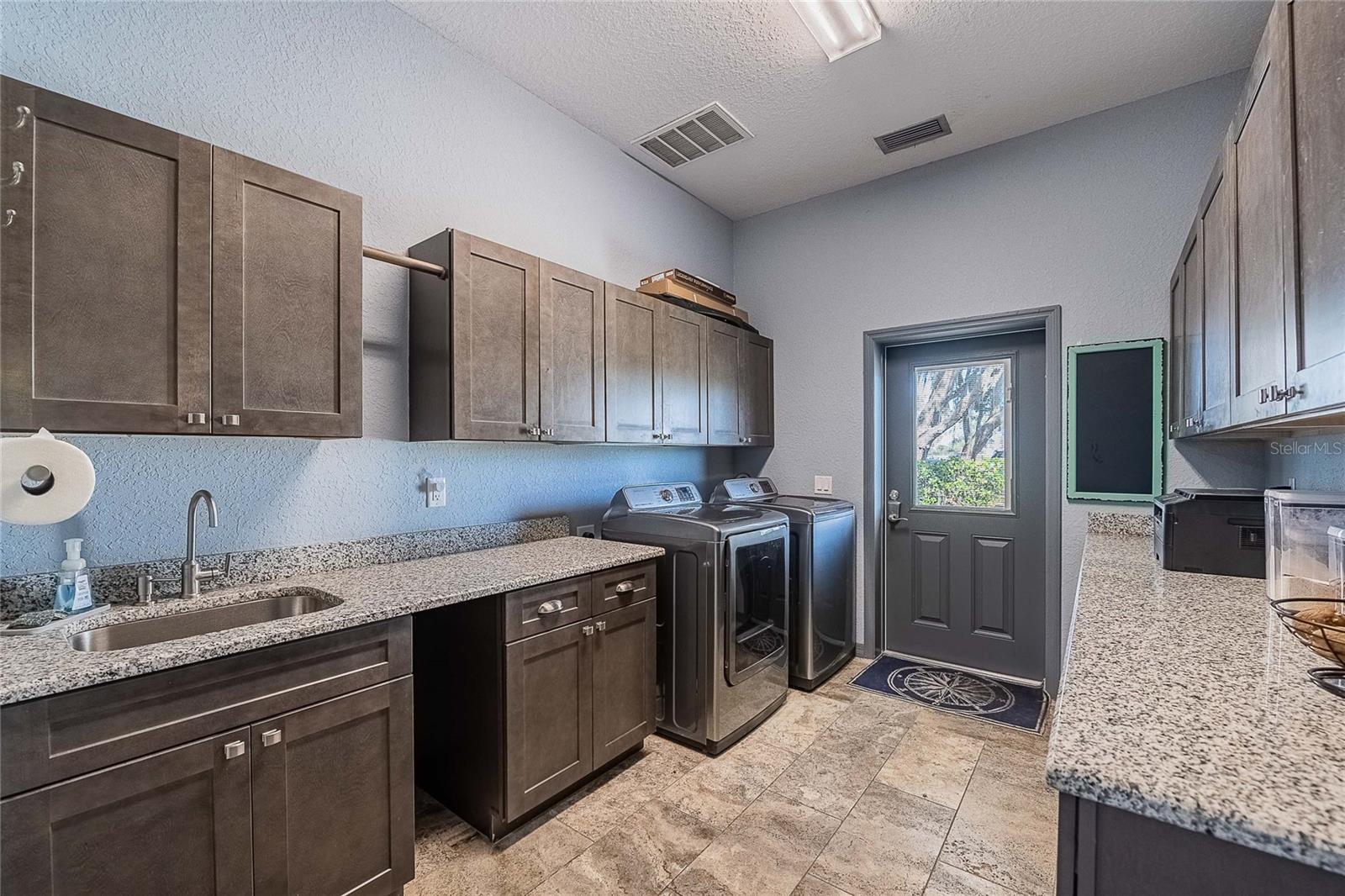 MAMMOTH GROVE SEC 31 - Residential