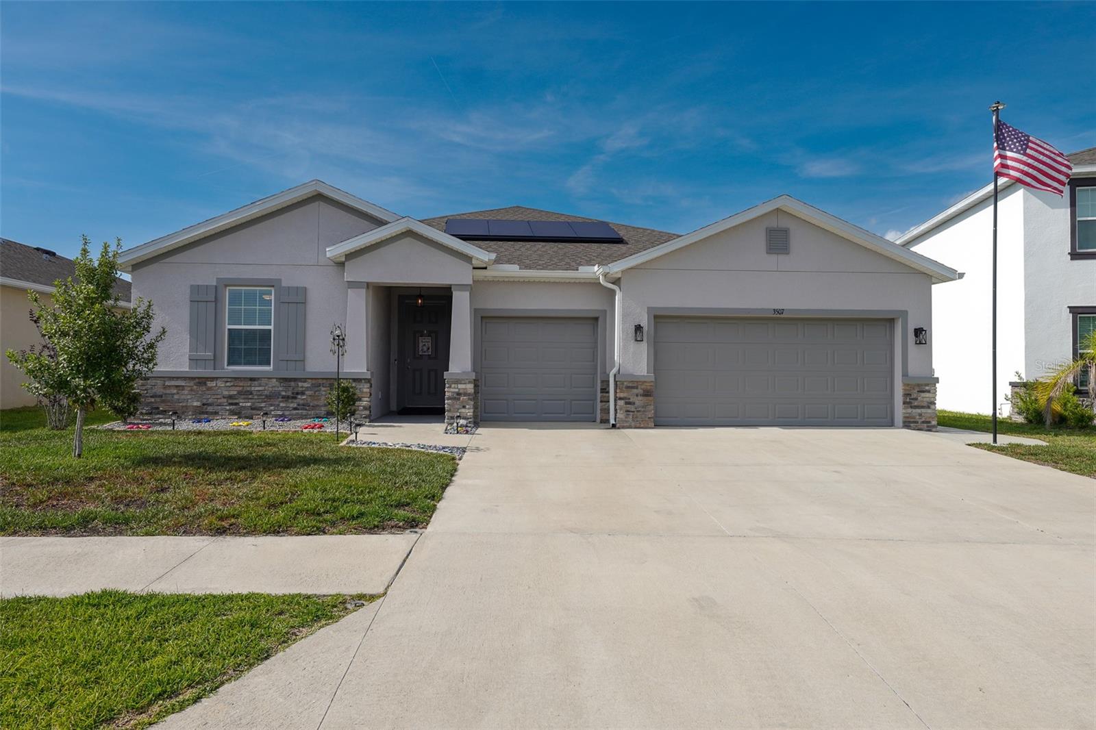 BARRINGTON AT STERLING HILLS - Residential