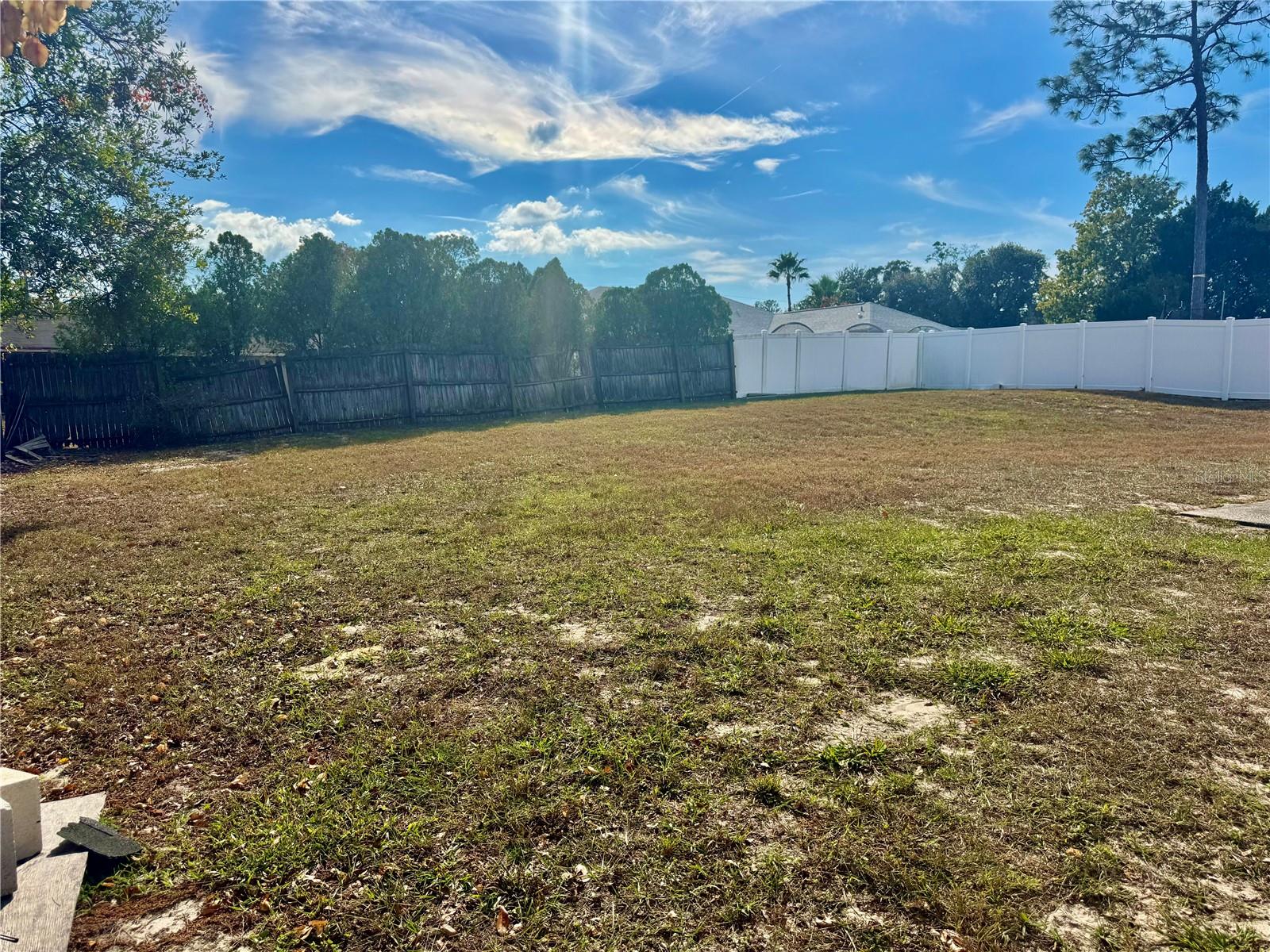 SPRING HILL - Residential