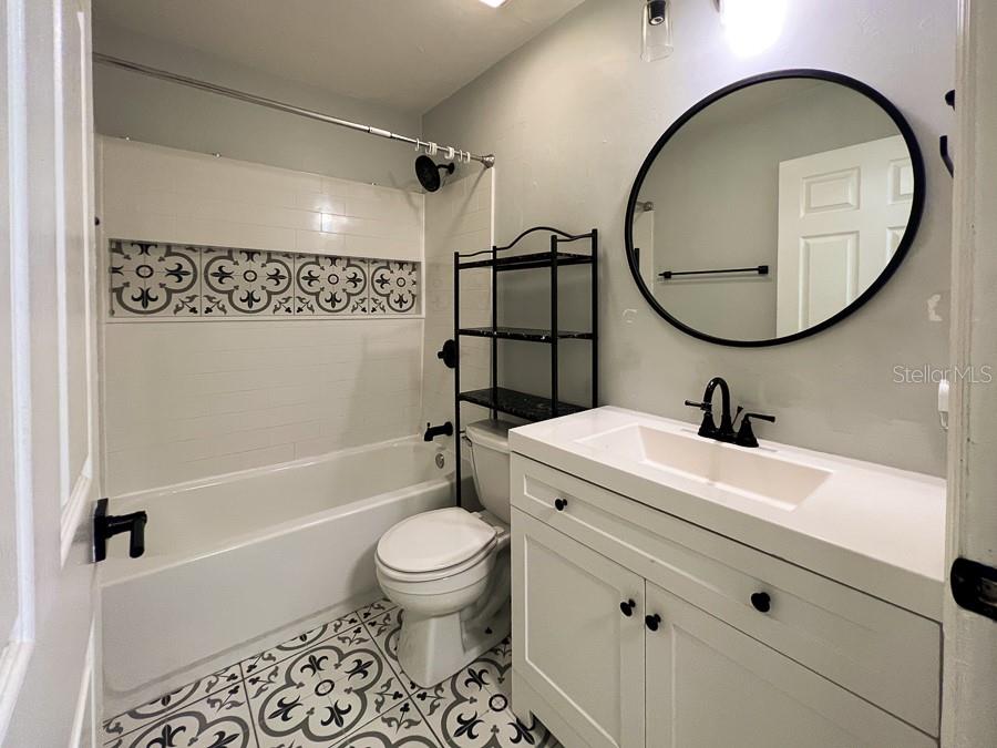 PINERIDGE II - Residential Lease