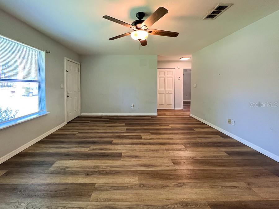 PINERIDGE II - Residential Lease