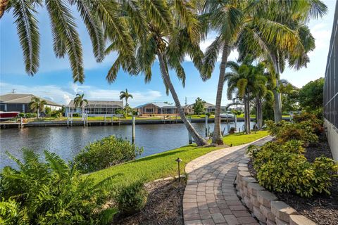 A home in PUNTA GORDA