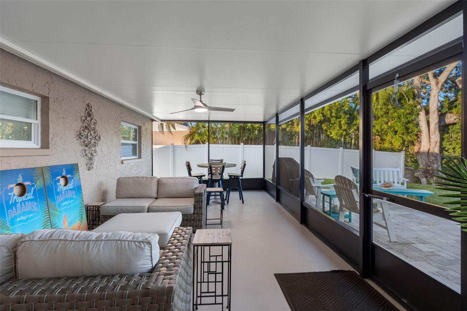 BOCA CIEGA RIDGE 6TH ADD - Residential