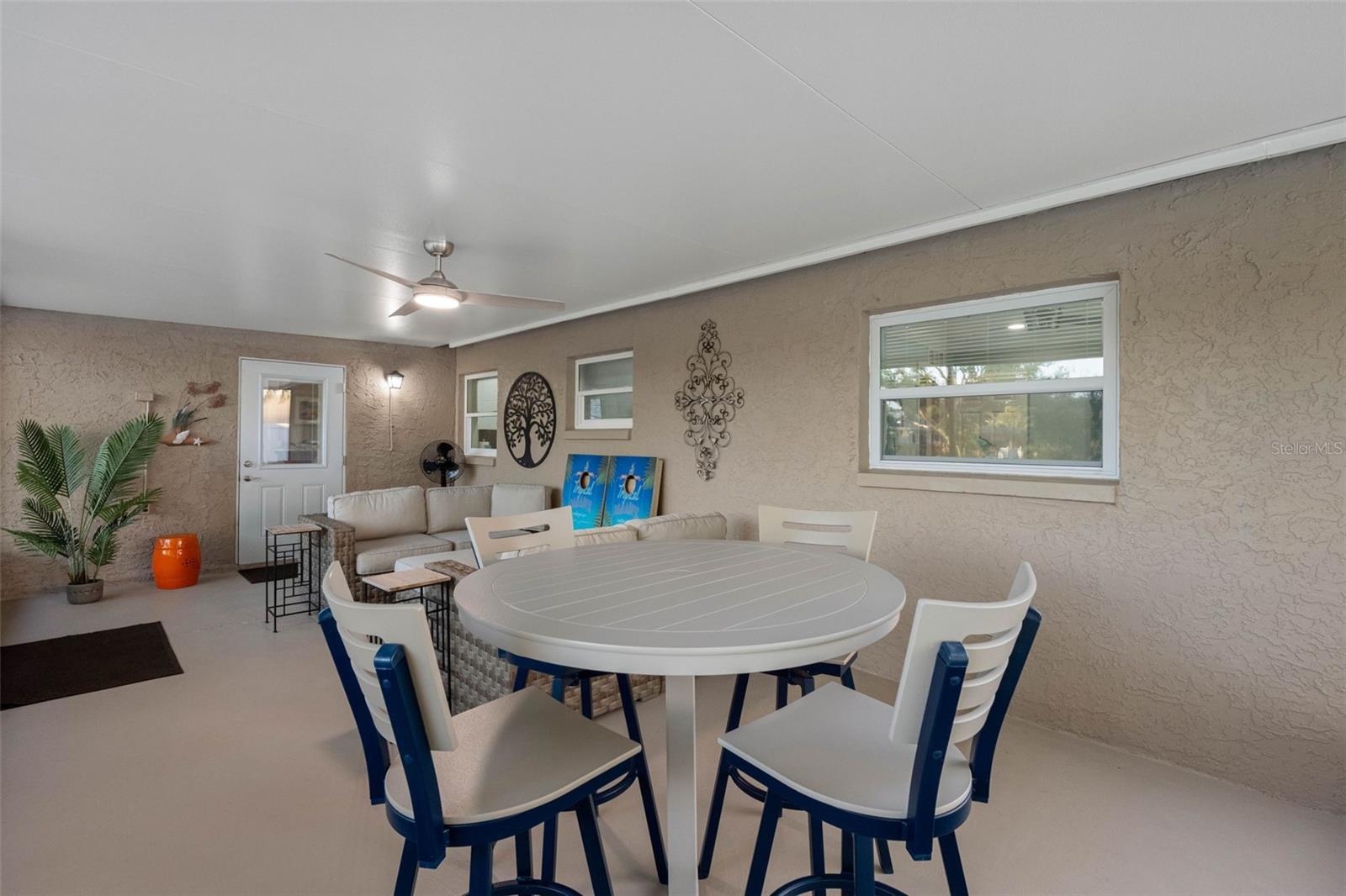 BOCA CIEGA RIDGE 6TH ADD - Residential