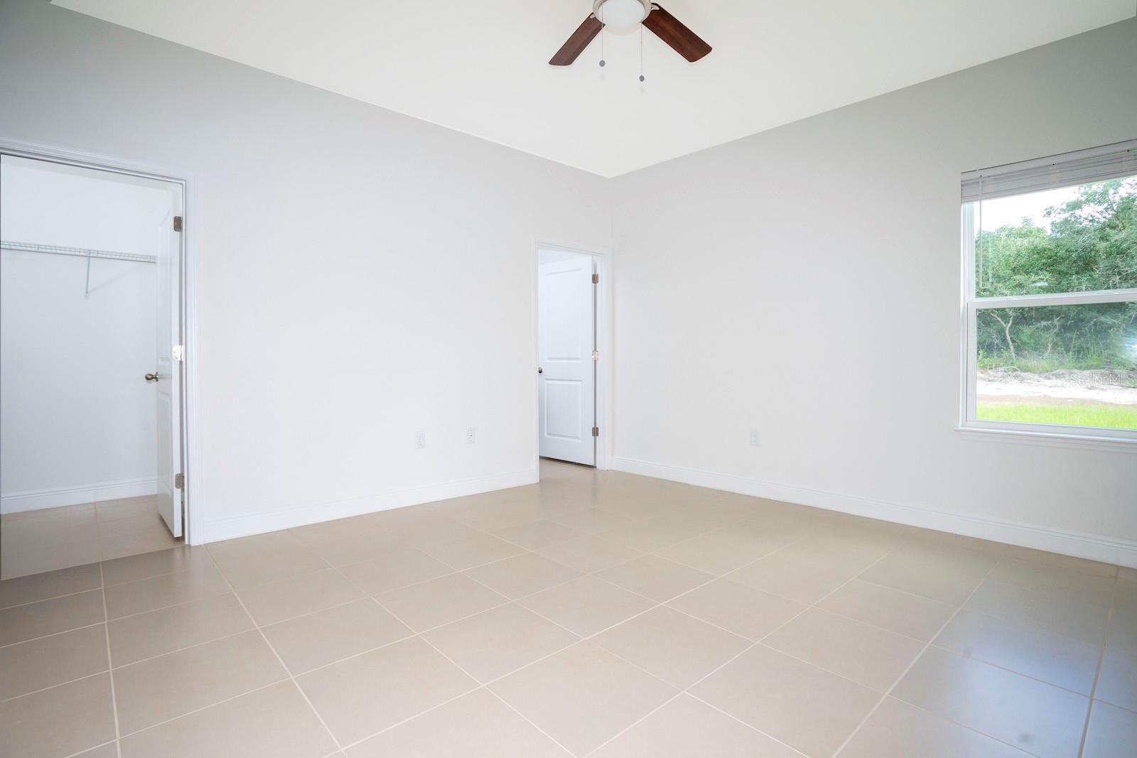 MARION OAKS UN 04 - Residential