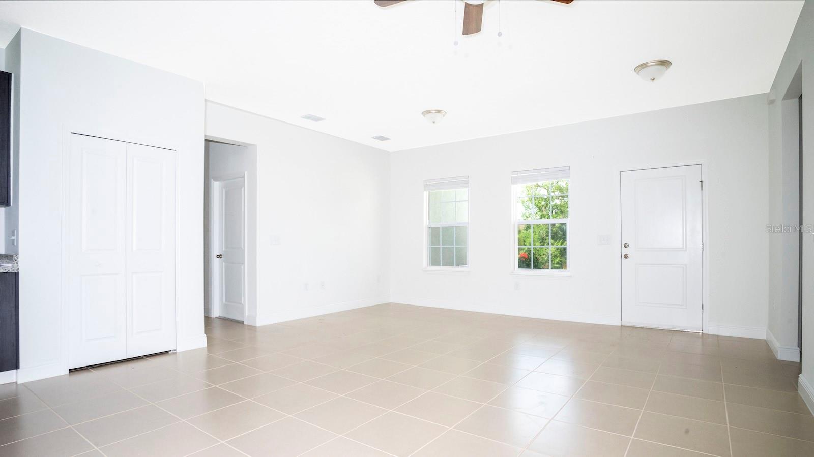 MARION OAKS UN 04 - Residential