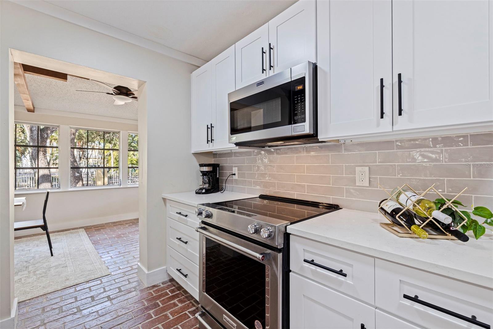 JUNGLE SHORES 6 - Residential