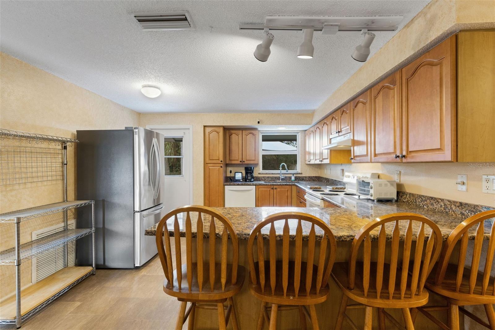 LENRAY HEIGHTS - Residential