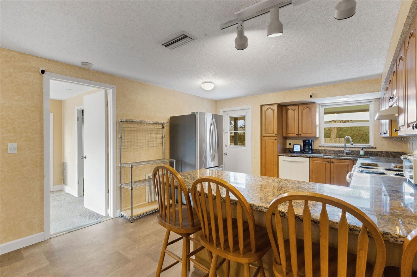 LENRAY HEIGHTS - Residential