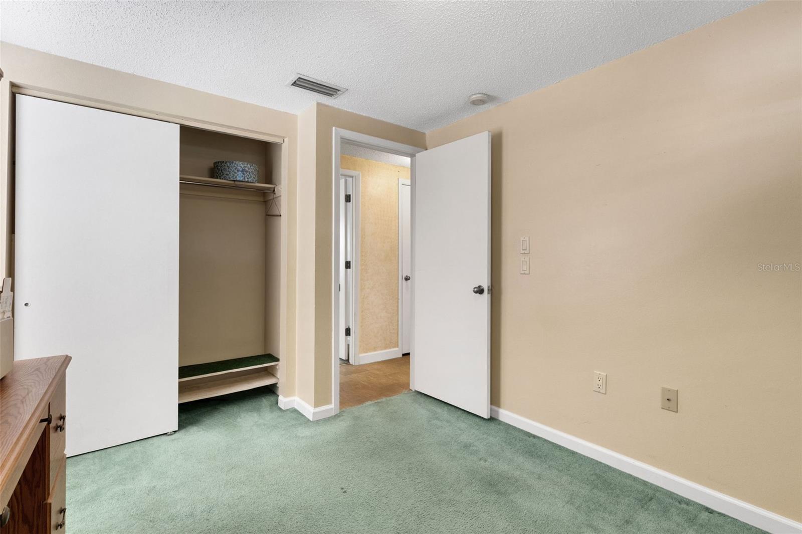 LENRAY HEIGHTS - Residential