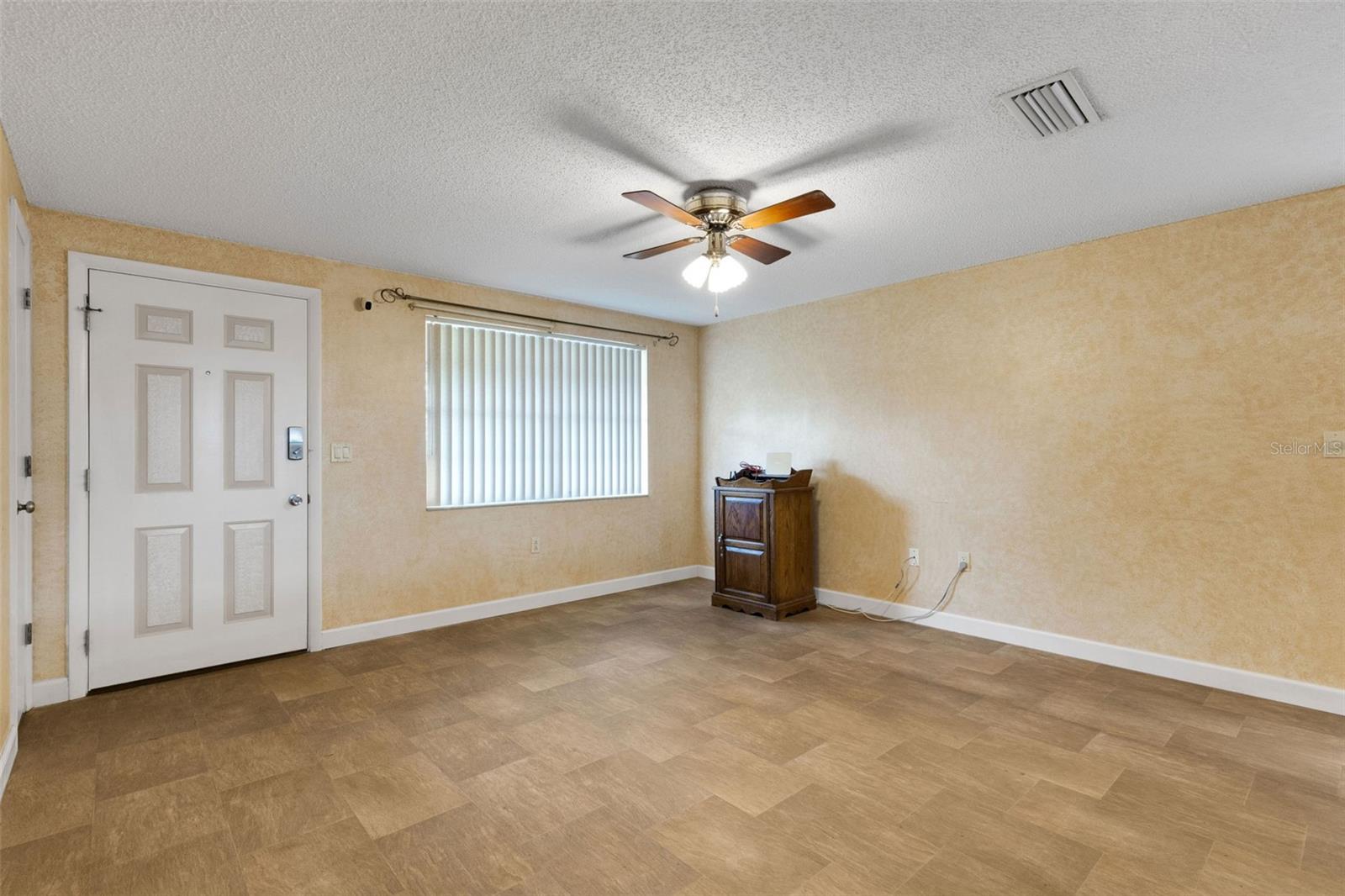 LENRAY HEIGHTS - Residential