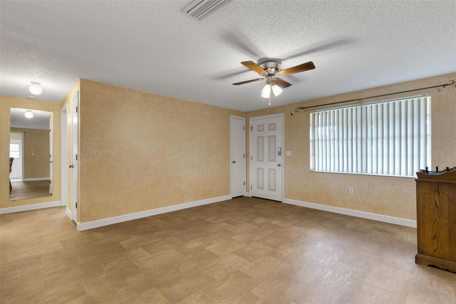 LENRAY HEIGHTS - Residential