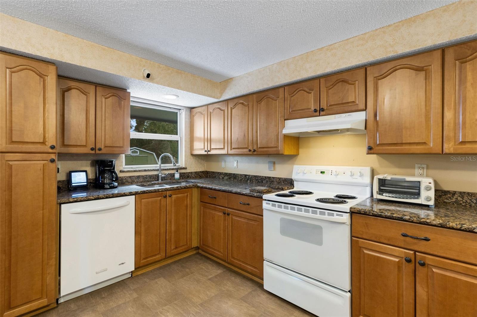 LENRAY HEIGHTS - Residential