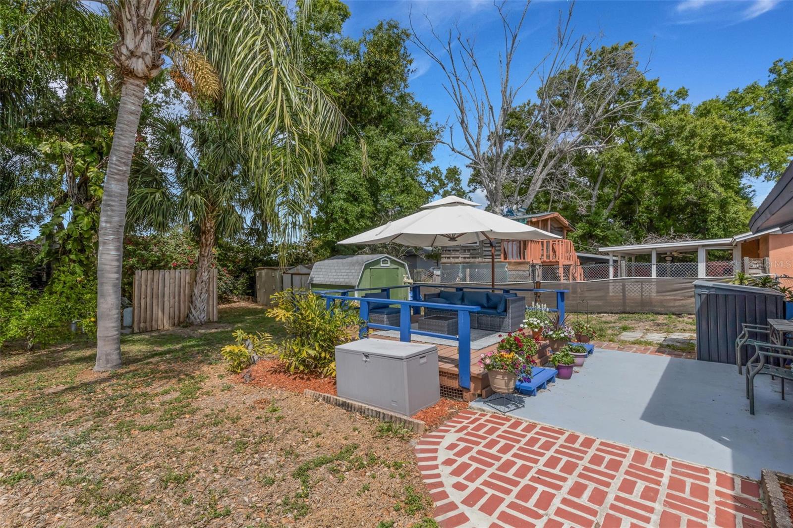 LENRAY HEIGHTS - Residential