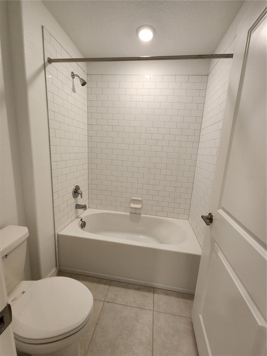 VENTANA PH 4 - Residential Lease