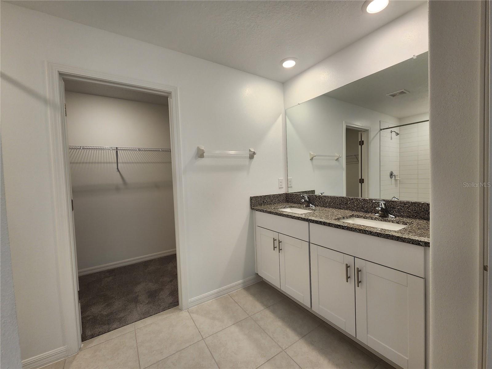 VENTANA PH 4 - Residential Lease