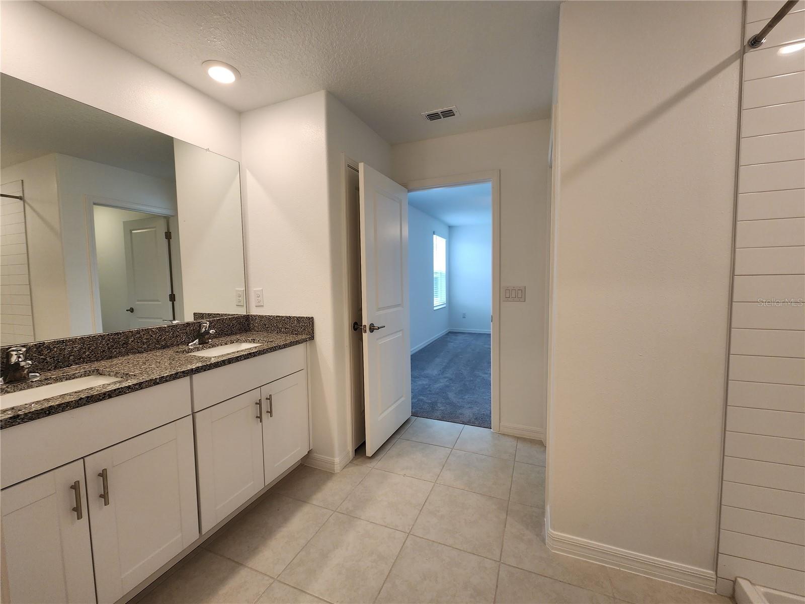 VENTANA PH 4 - Residential Lease