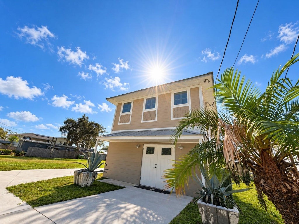 Photo of 127 E Ariel Road, Oak Hill, FL 32759 (MLS # NS1089570)
