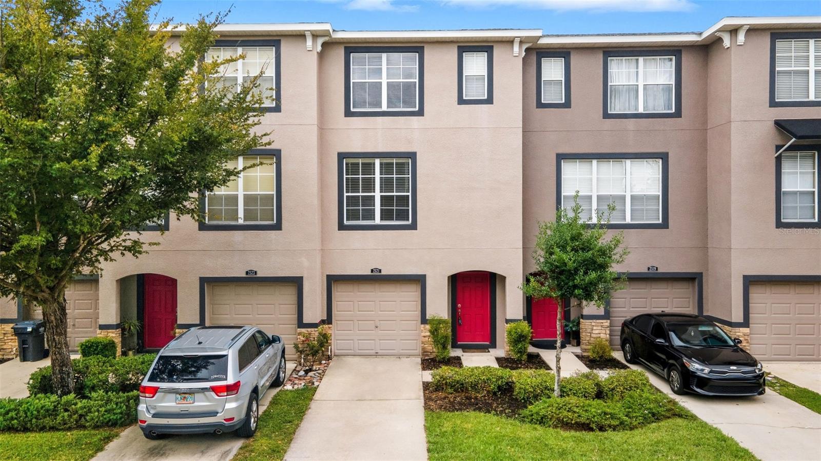 LAKE BRANDON PRCL 113 - Residential Lease
