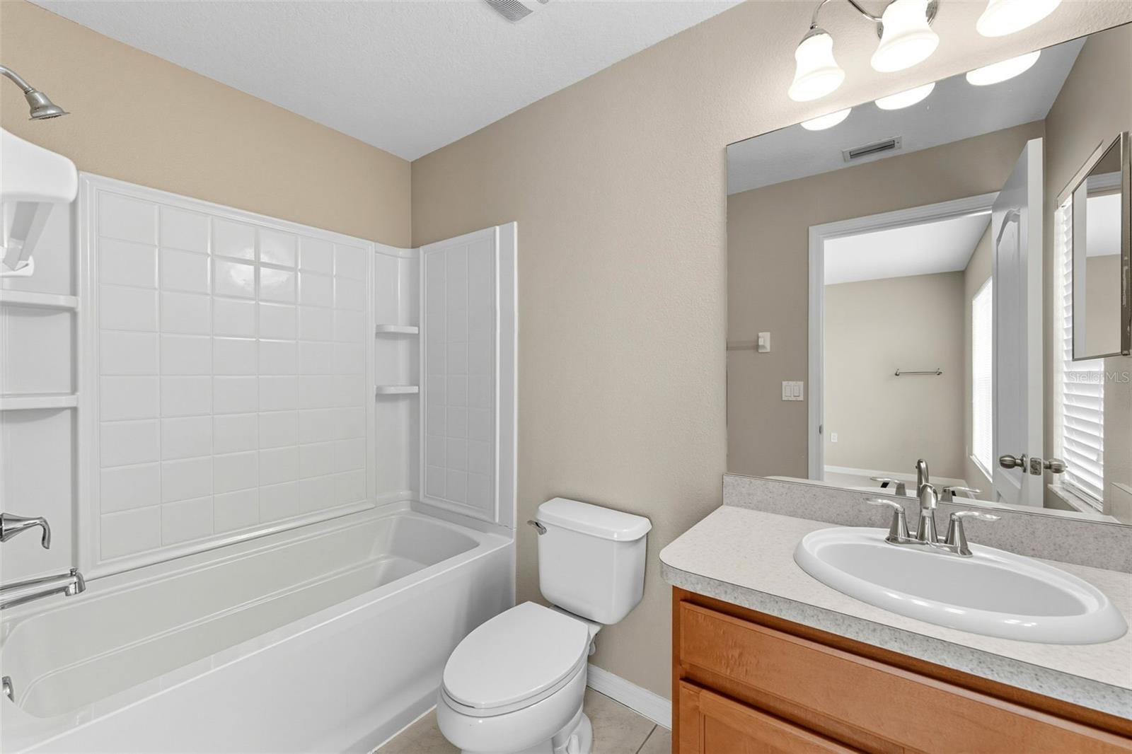 LAKE BRANDON PRCL 113 - Residential Lease