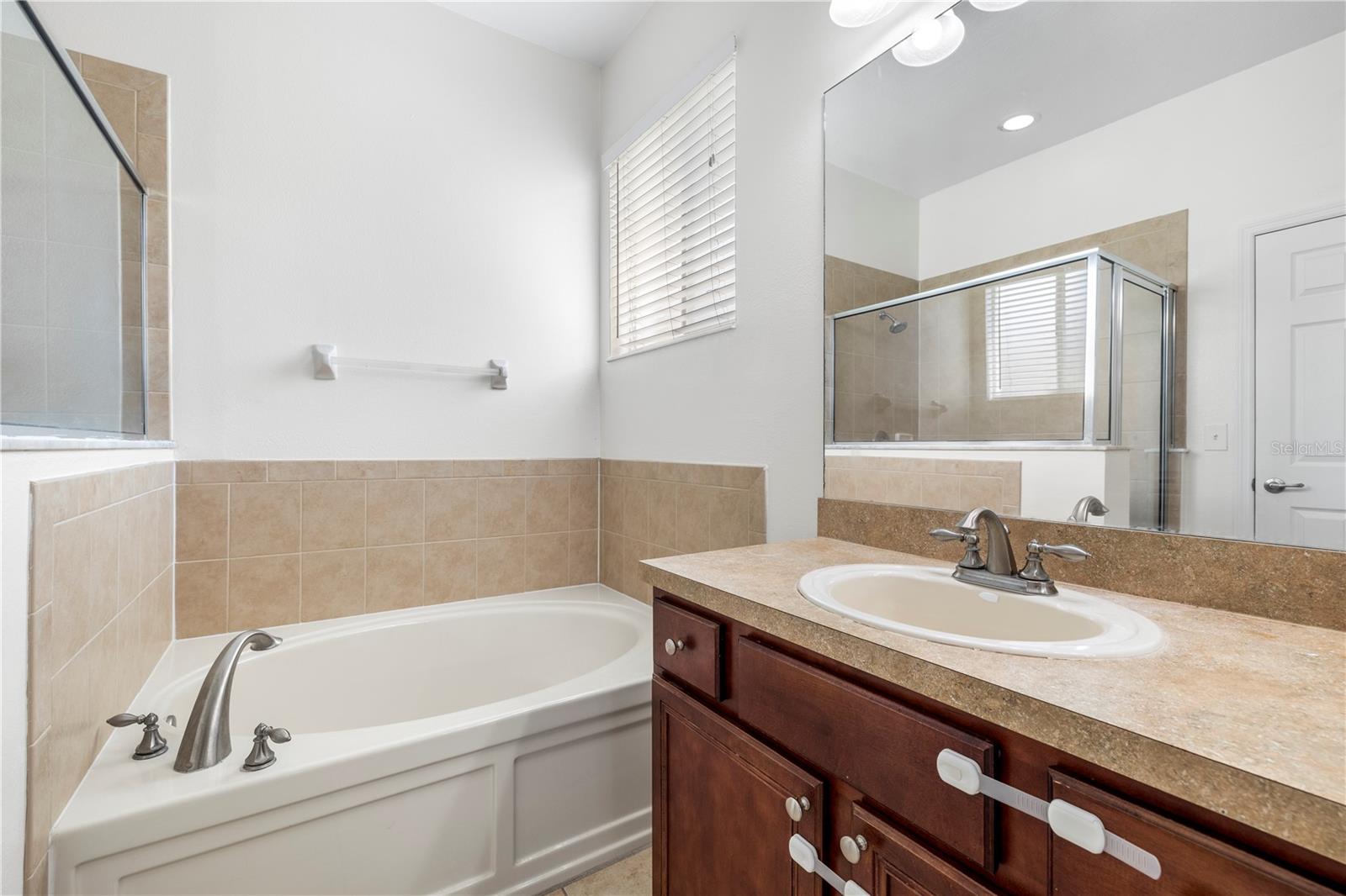 EASTON PARK PH 1 - Residential