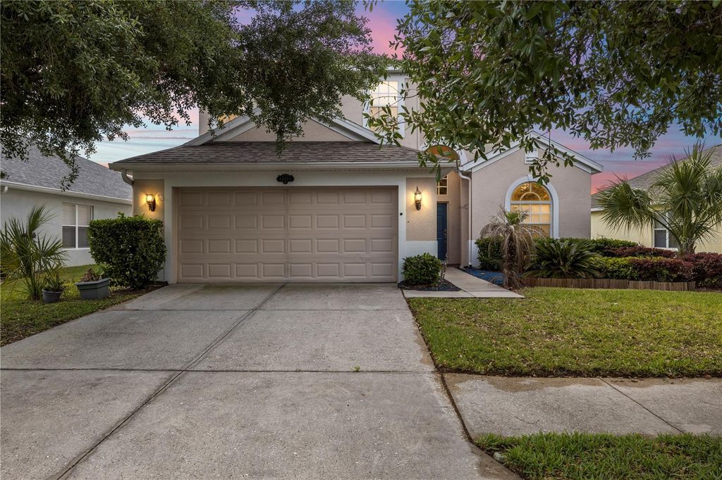 Photo of 10913 Observatory Way, Tampa, FL 33647 (MLS # TB8495431)