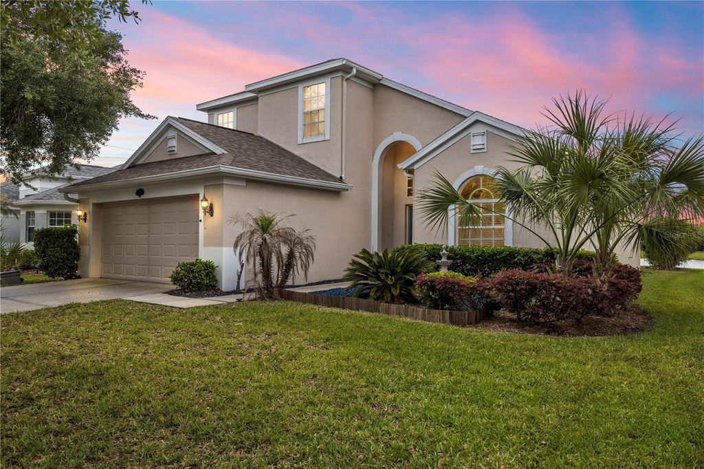 Photo of 10913 Observatory Way, Tampa, FL 33647 (MLS # TB8495431)